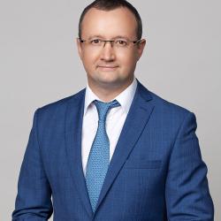 Максим Петрович